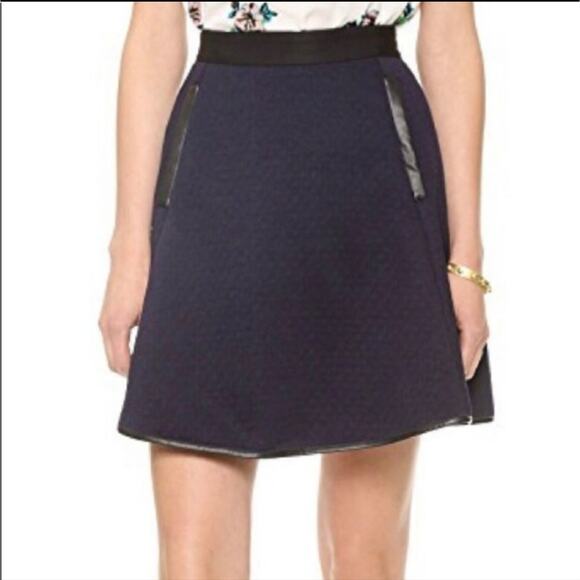 Madewell Luna Quilted Faux Leather Trim Blue and Black Skater Mini Skirt Size 0 - Picture 1 of 16